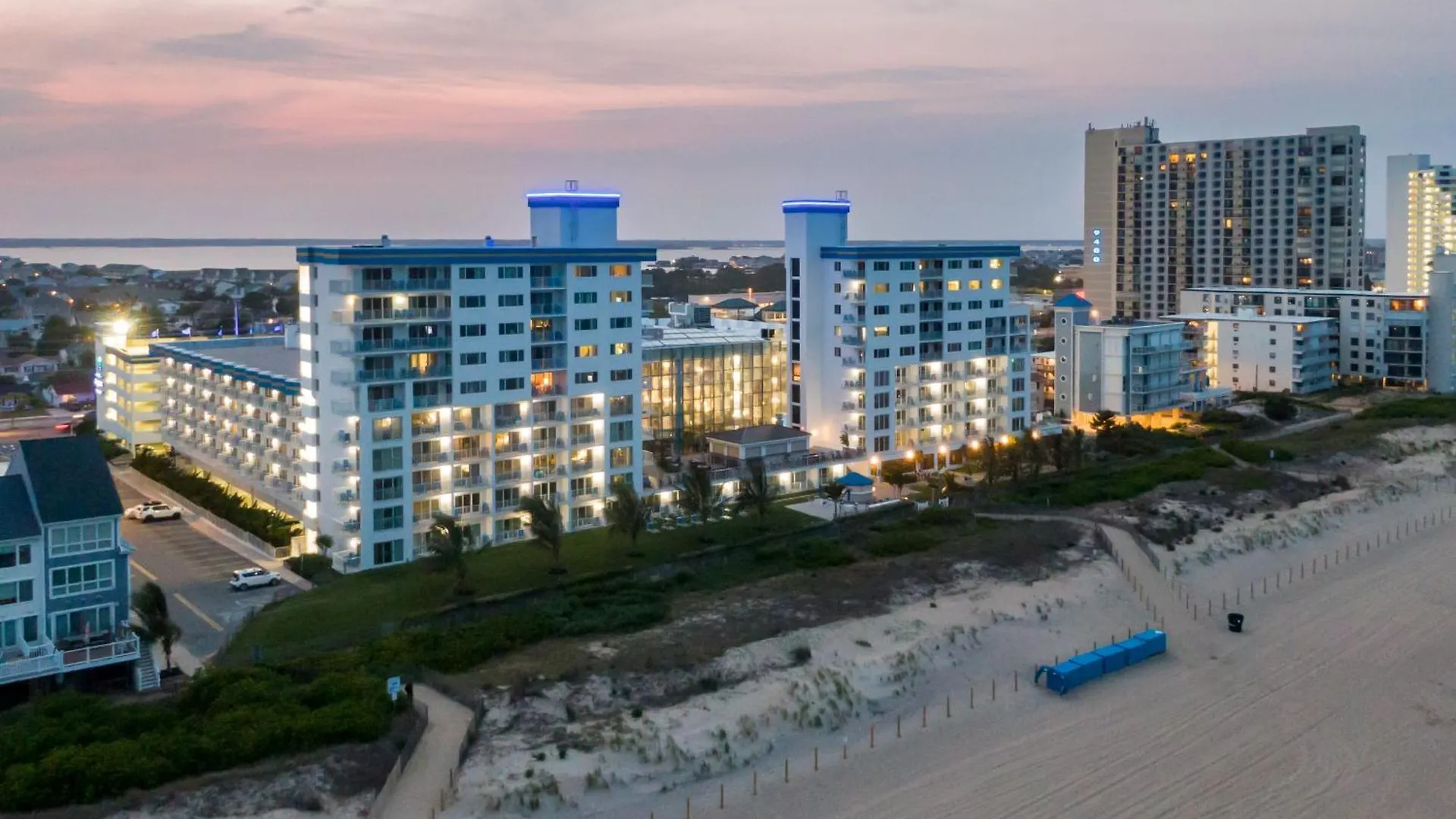 Princess Royale Oceanfront Resort Ocean Stadt